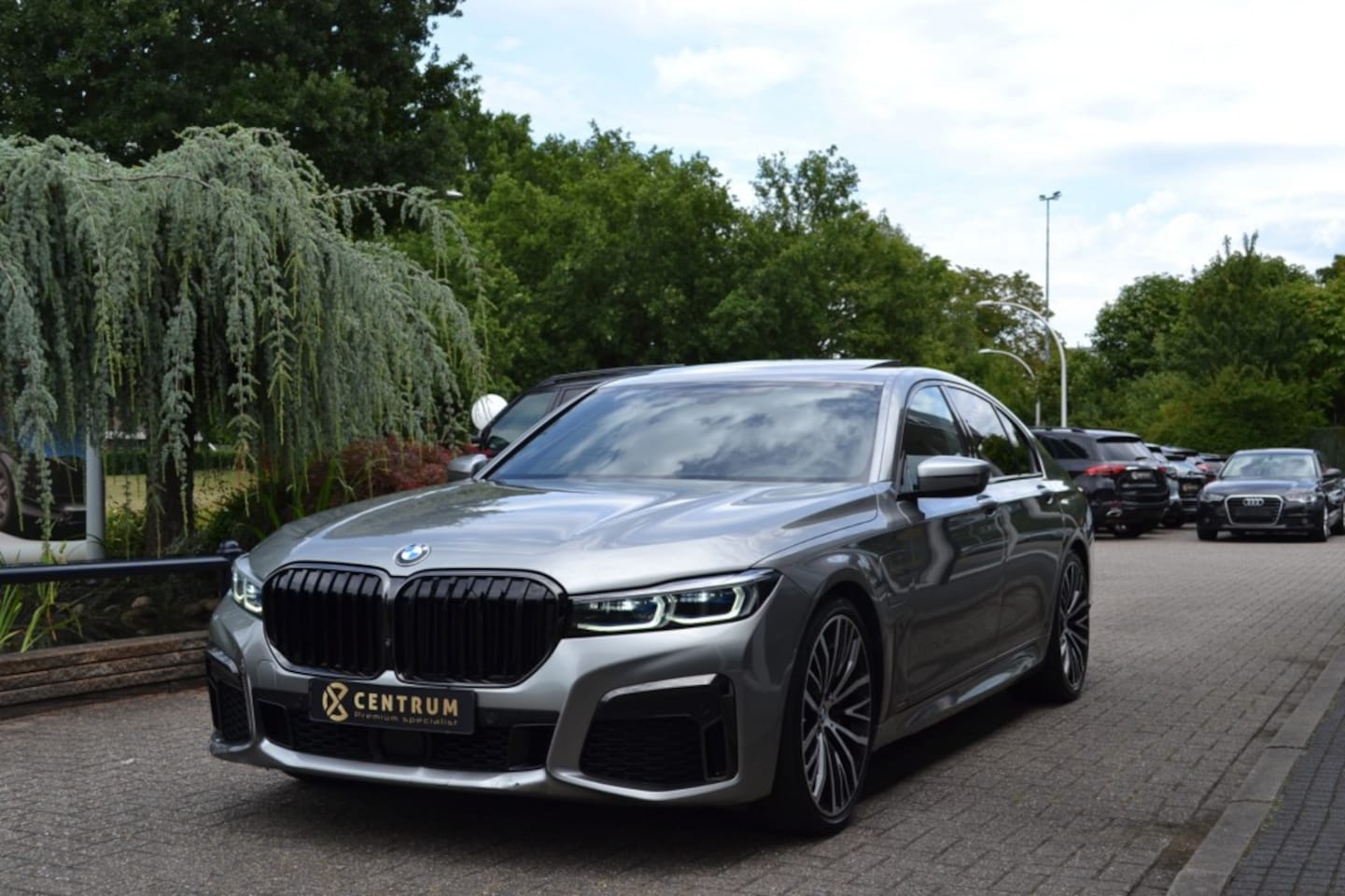 BMW 7-serie - 745 M SPORT - Pano - Acitve steer - Vol - AutoWereld.nl