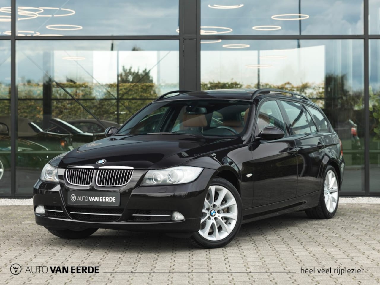 BMW 3-serie Touring - 335i Touring Aut. - Individual, TOP - AutoWereld.nl