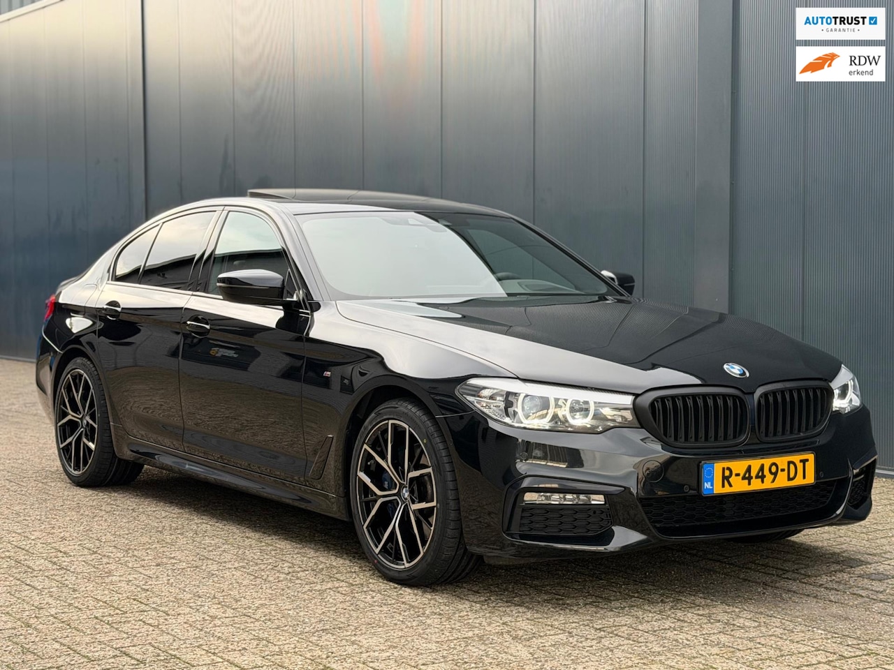 BMW 5-serie - 530i M-Pakket|HUD|Schuifdak|NW Velgen+Banden - AutoWereld.nl