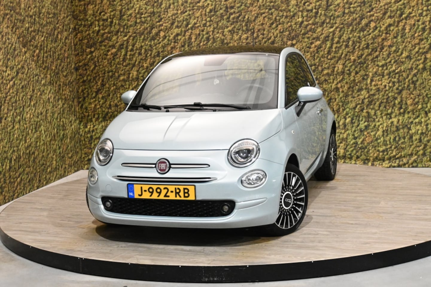Fiat 500 - 1.0 Hybr. Launch Ed. | Elek. Schuifdak | Carplay | 1e eigenaar - AutoWereld.nl