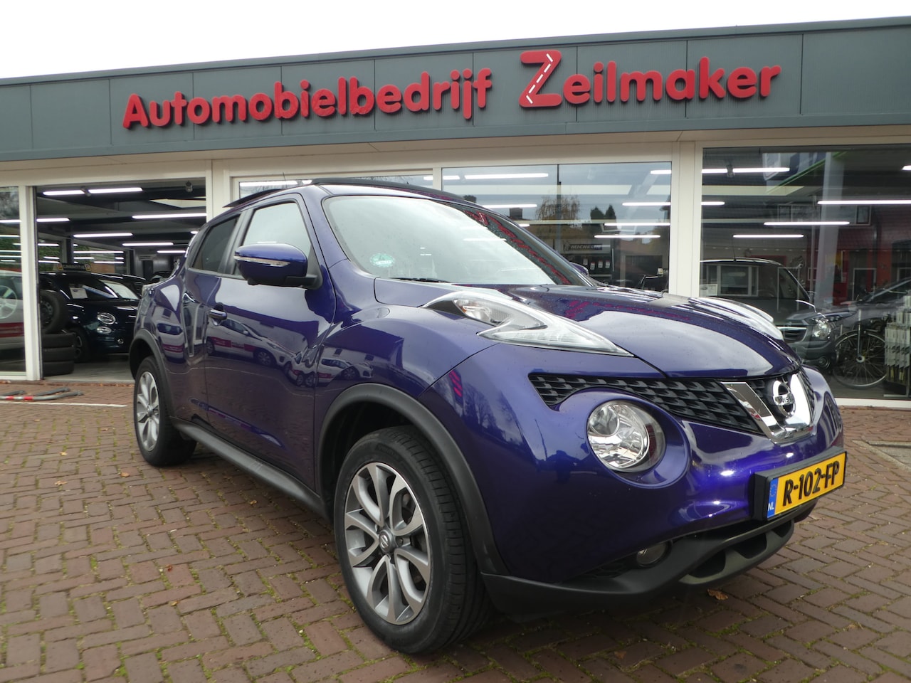 Nissan Juke - 1.6 Acenta Automaat, Navi, Pano/schuifdak, Camera 360 - AutoWereld.nl