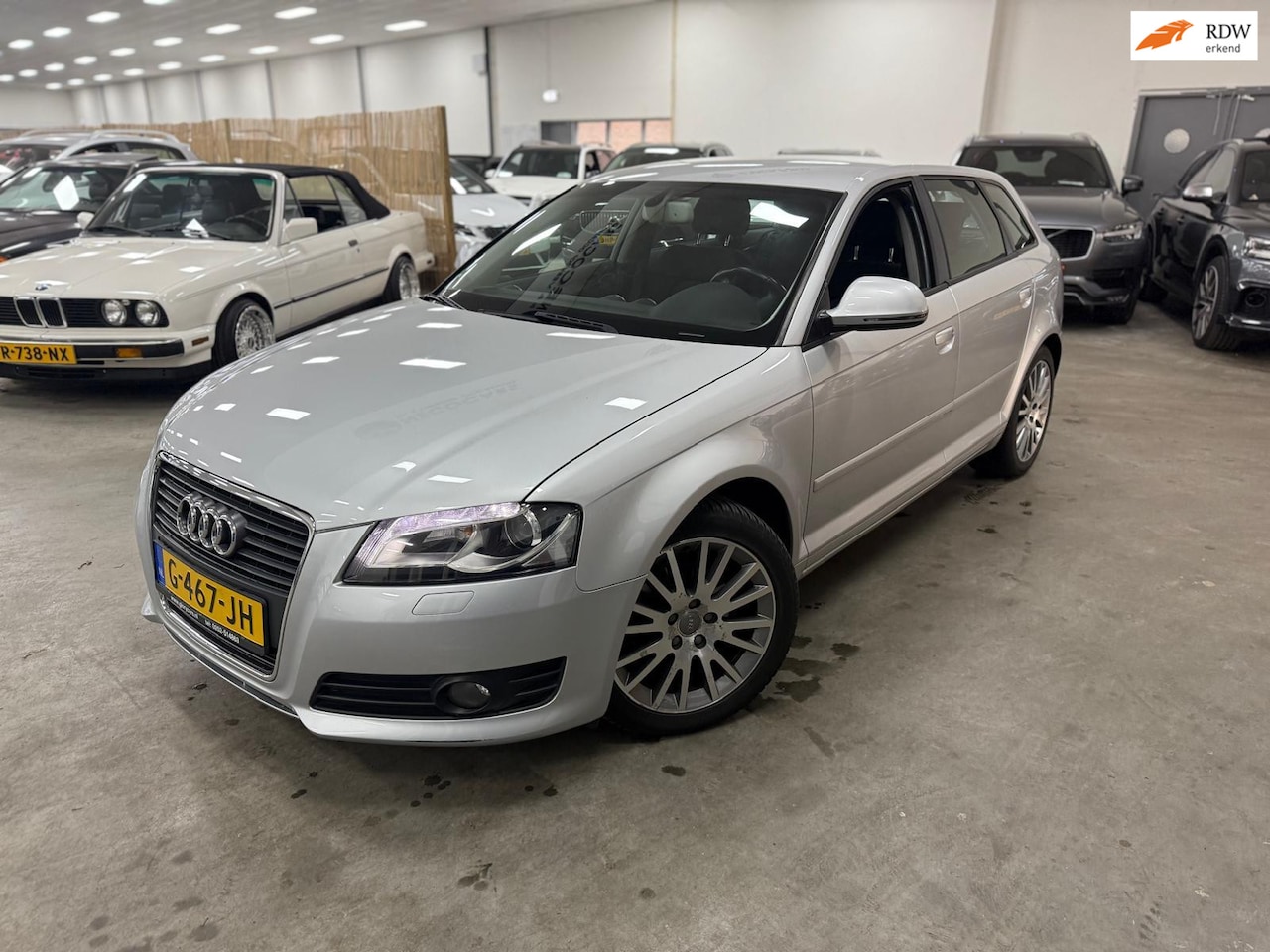 Audi A3 Sportback - 1.4 TFSI S-edition / NIEUWE KETTING-SET / NETTE AUTO / RIJDT SCHAKELT GOED - AutoWereld.nl
