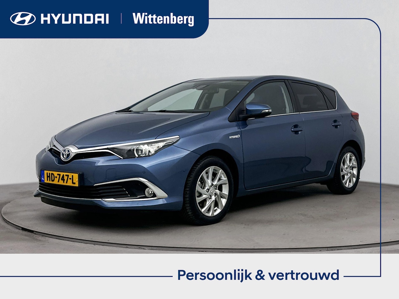 Toyota Auris - 1.8 Hybrid Executive | Navigatie | Camera | Trekhaak | Parkeersensoren | Cruise control | - AutoWereld.nl