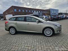 Ford Focus Wagon - 1.5 Titanium Edition 1e Eigenaar