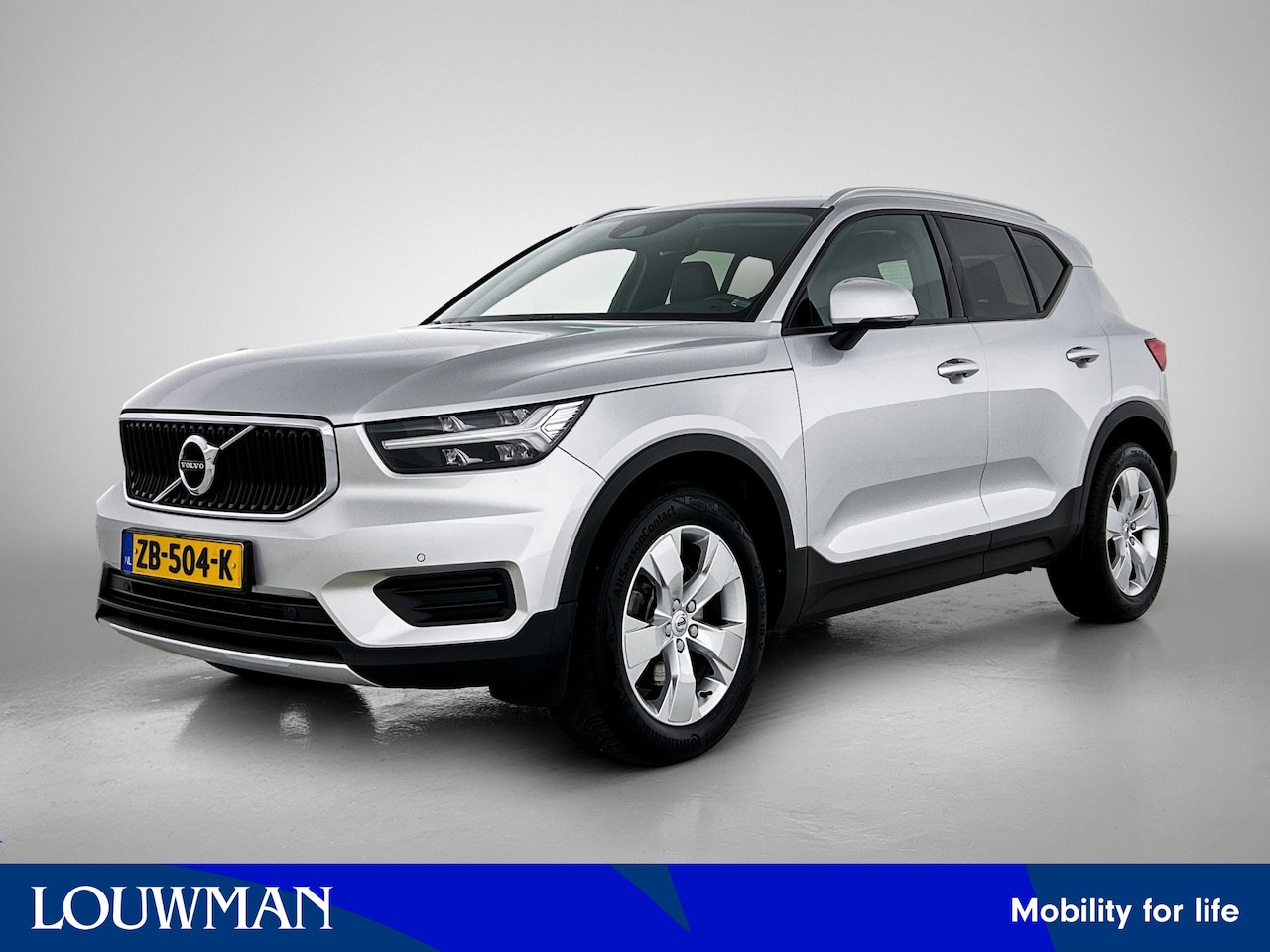 Volvo XC40 - 2.0 T4 Momentum | Dealer Onderhouden | - AutoWereld.nl