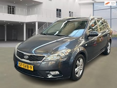 Kia Cee'd Sporty Wagon - 1.4 CVVT Navigator Plus Pack NAVI CRUISE 2 X SLEUTELS