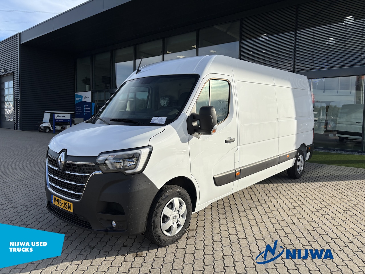 Renault Master - 180 L3H2 Parkeersensoren + Airco - AutoWereld.nl