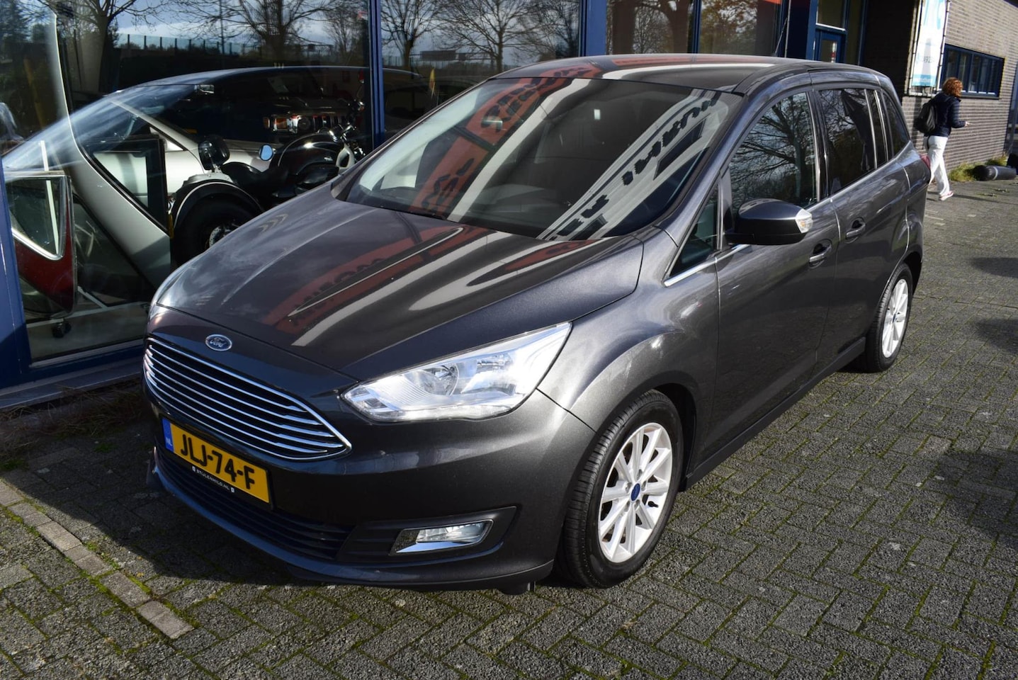 Ford Grand C-Max - 1.0 Titanium 1.0 Titanium - AutoWereld.nl