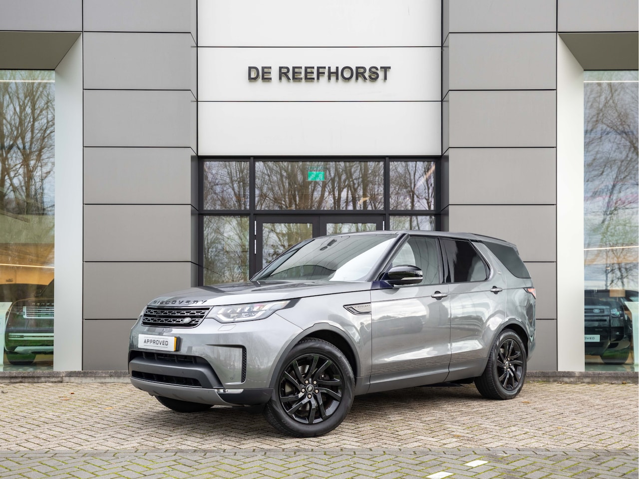Land Rover Discovery - TD6 Commercial Nieuw door ons geleverd | Elektr. Trekhaak | Cold Climate Pack - AutoWereld.nl