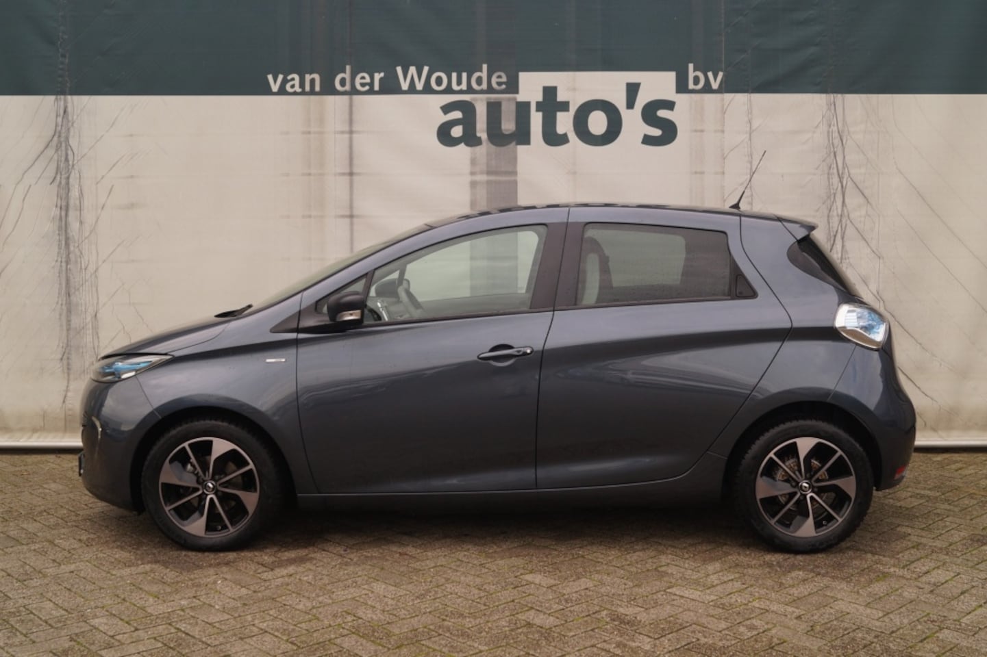Renault Zoe - R90 Bose 41kWh Quick Charge -LEER-NAVI-CAM- - AutoWereld.nl