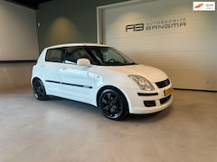 Suzuki Swift - 1.3i 16v 5-DEURS BASE-uitv/AIRCO/STOELVERWARMING/LM-VELGEN/MP3/NAP/ZEER ZUINIG/nwe APK+OND