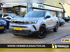 Opel Mokka - 1.2 Turbo Hybrid 136PK GS + 17"/ Navi/ Clima/ Cruise/ Camera/ CarPlay/ Full-LED/ NL auto