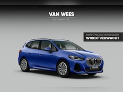 BMW 2-serie Active Tourer - 218i U06 M-sport | M-pakket | 1e eigenaar | BTW auto | Dakraam | DAB | Carplay | Harman-ka