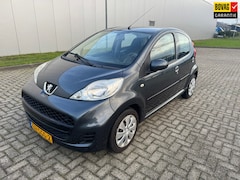 Peugeot 107 - 1.0-12V XS , 5 deurs , airco , centr. vergrendeling