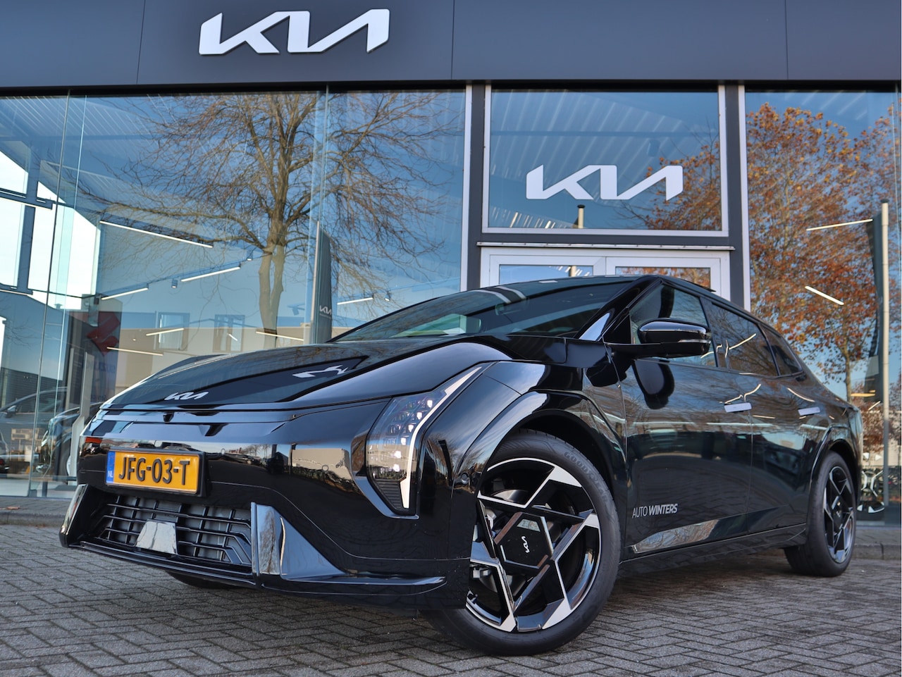 Kia EV4 Fastback - GT-PlusLine 81.4 kWh - Direct leverbaar - Head-Up | Panoramadak | Leder | 360-Camera | 10 - AutoWereld.nl