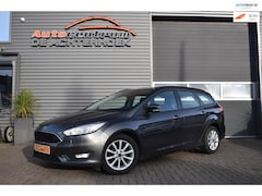 Ford Focus Wagon - 1.0 Trend Navi / Cruise / Trekhaak