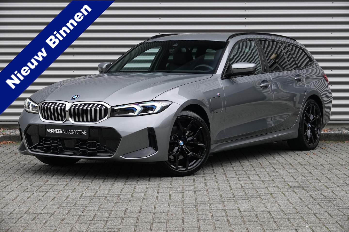 BMW 3-serie Touring - 330e M Sport Edition | HUD | ACC | Innovation Pack | 360 | - AutoWereld.nl
