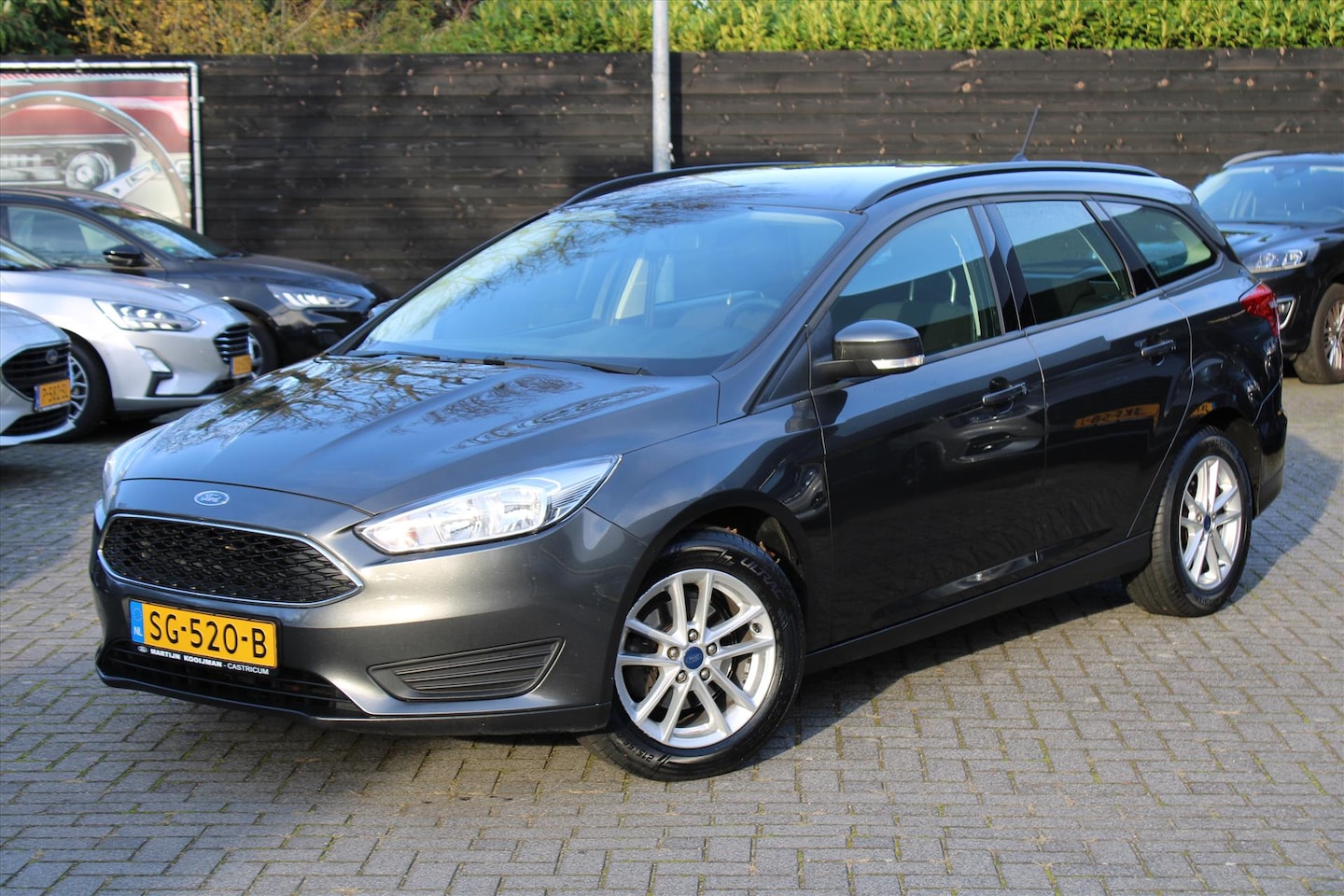 Ford Focus Wagon - 1.0 EcoBoost Trend 1.0 EcoBoost 100pk Trend - AutoWereld.nl