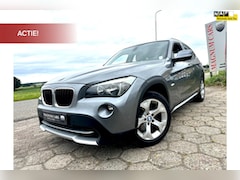 BMW X1 - SDrive18i Executive NAP-Nieuwe APK-Airco-Navi Scherm-Trekhaak-Velgen