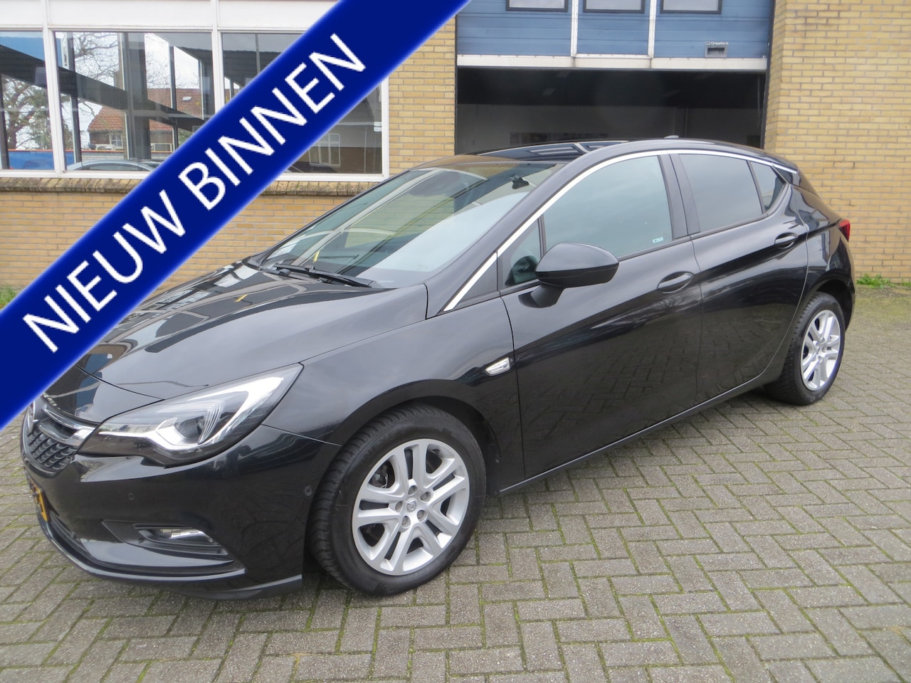Opel Astra - 1.6 Innovation-147KW-LEER-NAVI-CRUISE-NAP - AutoWereld.nl