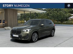 BMW X1 - xDrive30e High Executive M Sport Automaat / Panoramadak / Trekhaak / Sportstoelen / Adapti