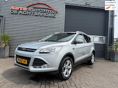 Ford Kuga - 1.6 Titanium Cruise Control / Trekhaak / PDC