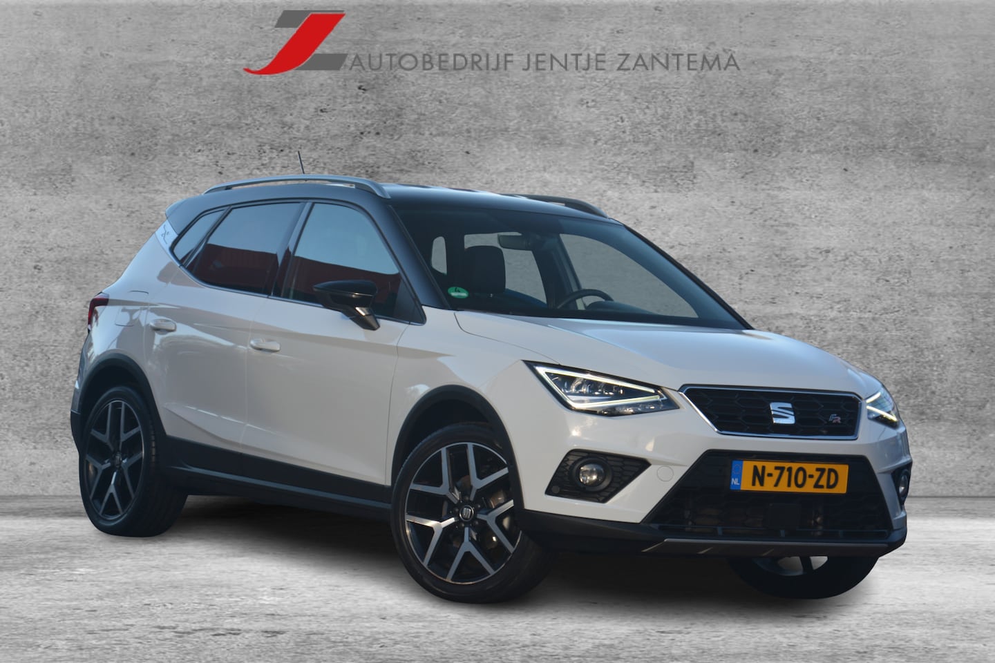 SEAT Arona - 1.0 FR Business Intense | Navigatie | Camera | Keyless | Carplay | Full LED | ACC | Stoelv - AutoWereld.nl