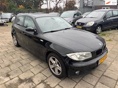 BMW 1-serie - 118i High Executive APK CRUISE AIRCO INRUIL KOOPJE