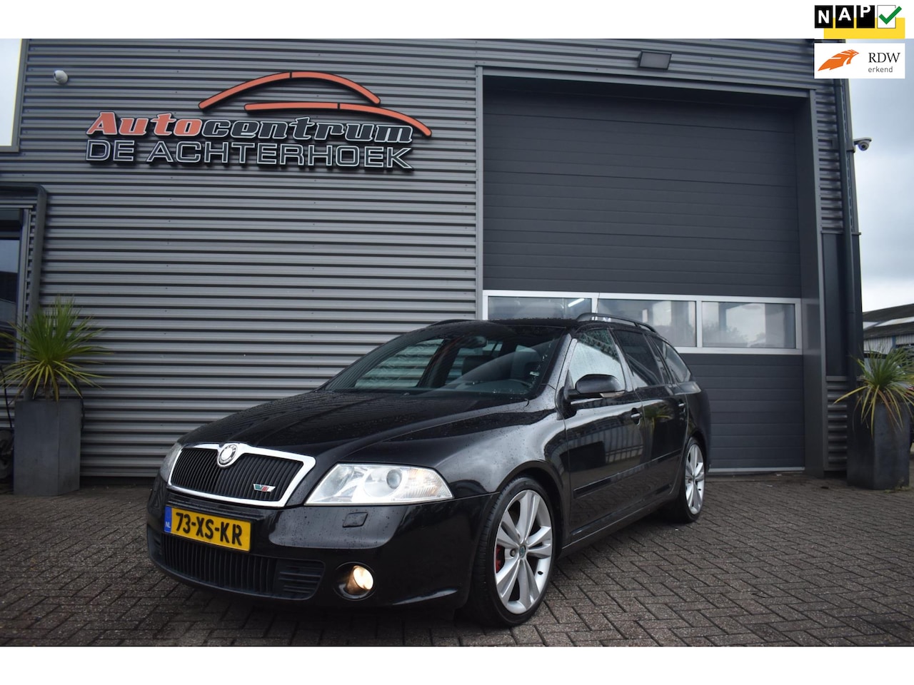 Skoda Octavia Combi - 2.0 TFSI RS Airco / Cruise / Trekhaak!!! - AutoWereld.nl
