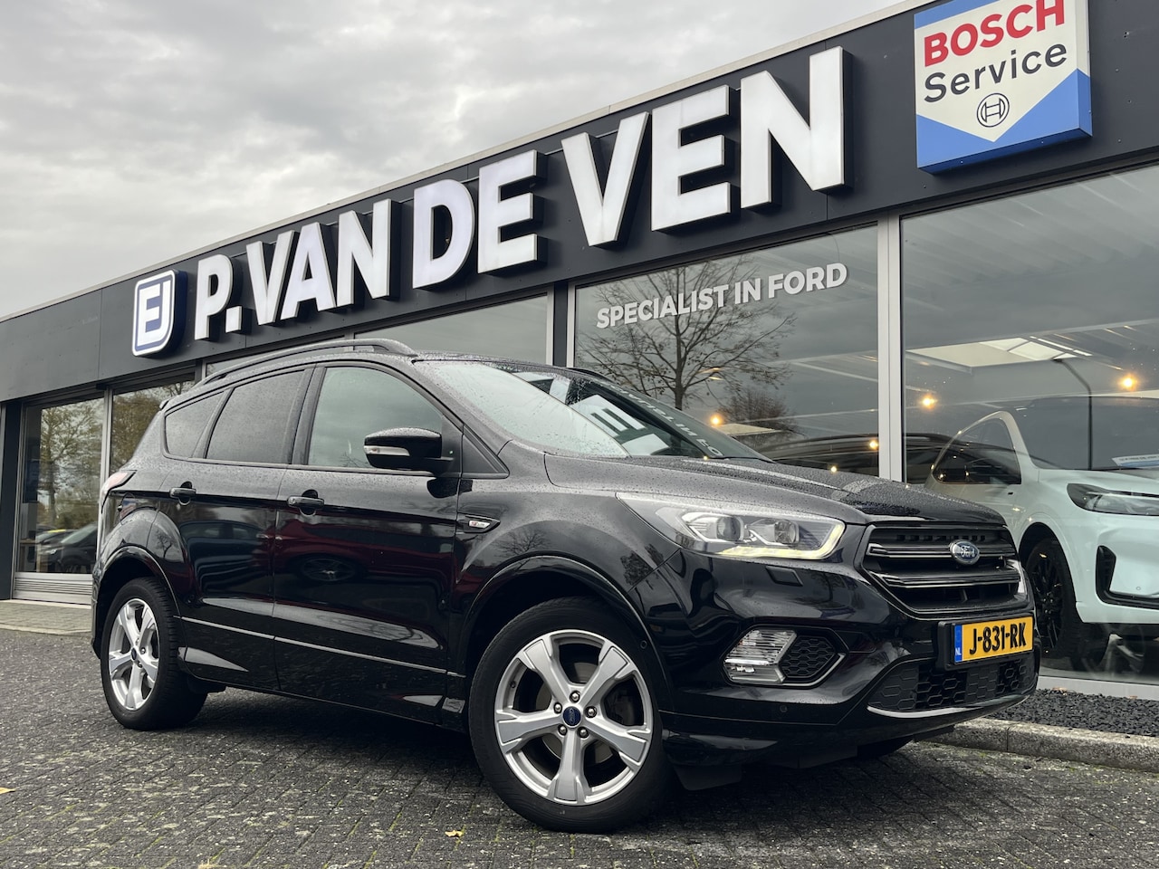 Ford Kuga - 1.5 EcoBoost ST-Line 1.5 EcoBoost ST Line - AutoWereld.nl