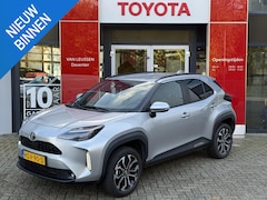 Toyota Yaris Cross - 1.5 Hybrid 115 First Edition NL-AUTO COMFORT PACK APPLE/ANDROID CARPLAY CLIMA LM CAMERA AD