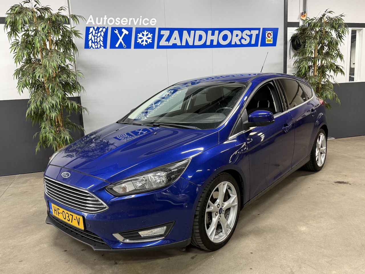Ford Focus - 1.5 Titanium Edition // Autom. // 18 inch lm - AutoWereld.nl