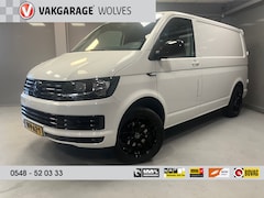 Volkswagen Transporter - 2.0 TDi L1H1 Black & White Edition | Navigatie | Betimmering | Airco | Lichtmetalen velgen