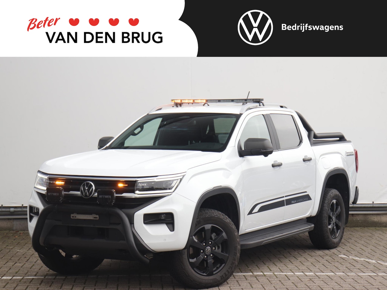 Volkswagen Amarok - 3.0 TDI 241pk V6 4Motion | Rollcover elektrisch | Bullbar | 360° camera | Trekhaak | Leder - AutoWereld.nl