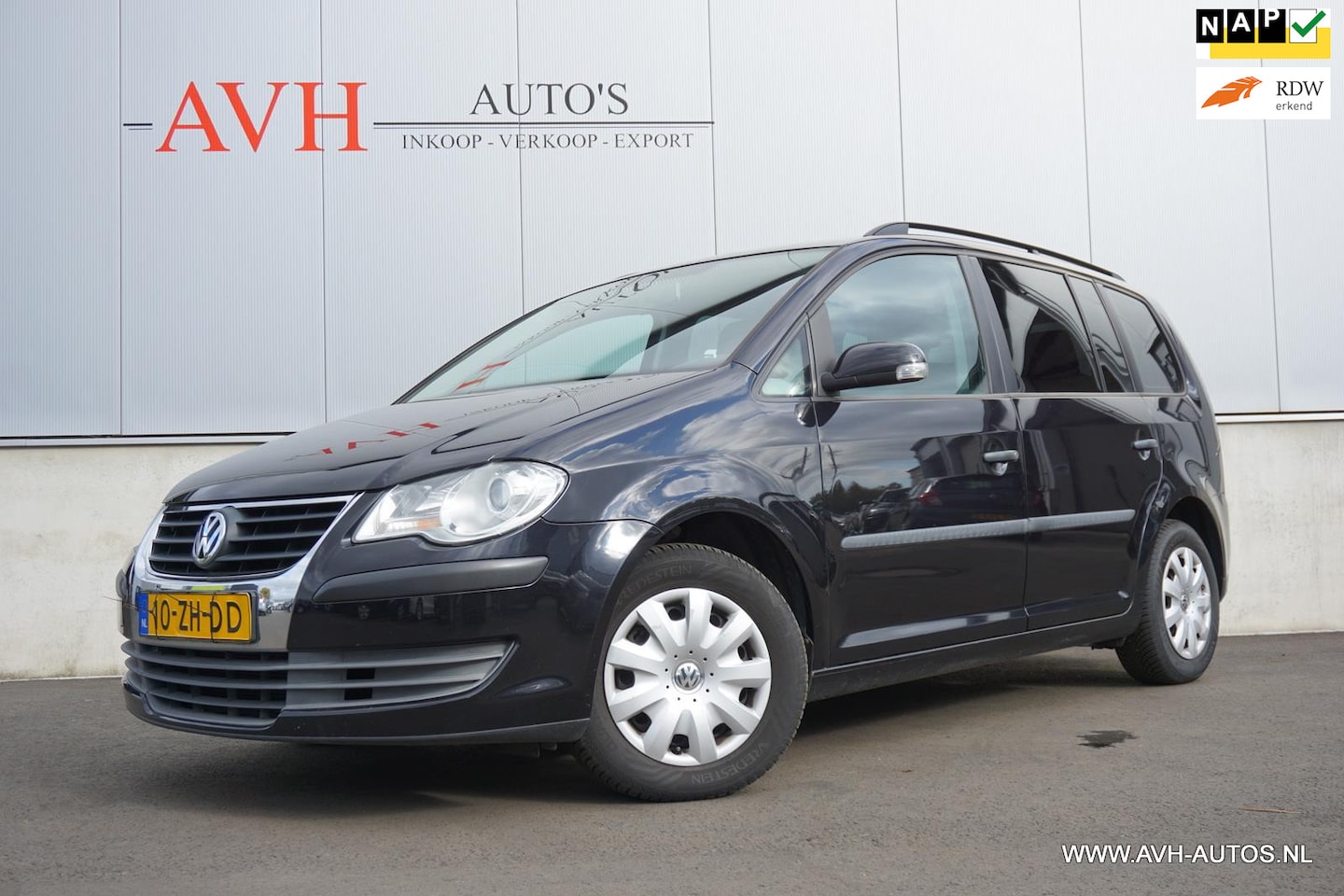Volkswagen Touran - 1.4 TSI Optive 1.4 TSI Optive, 7 -persoons!! - AutoWereld.nl
