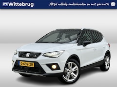 SEAT Arona - 1.0 TSI FR Launch Edition / LED Koplampen / Navigatie / App connect / Parkeersensoren acht
