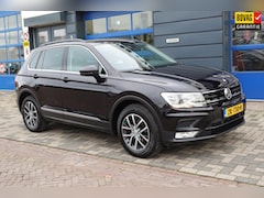 Volkswagen Tiguan - 1.4 TSI Connected Series rijklaarpijs