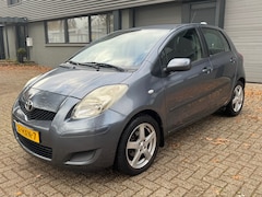 Toyota Yaris - 1.3 VVTi Aspiration 5-deurs