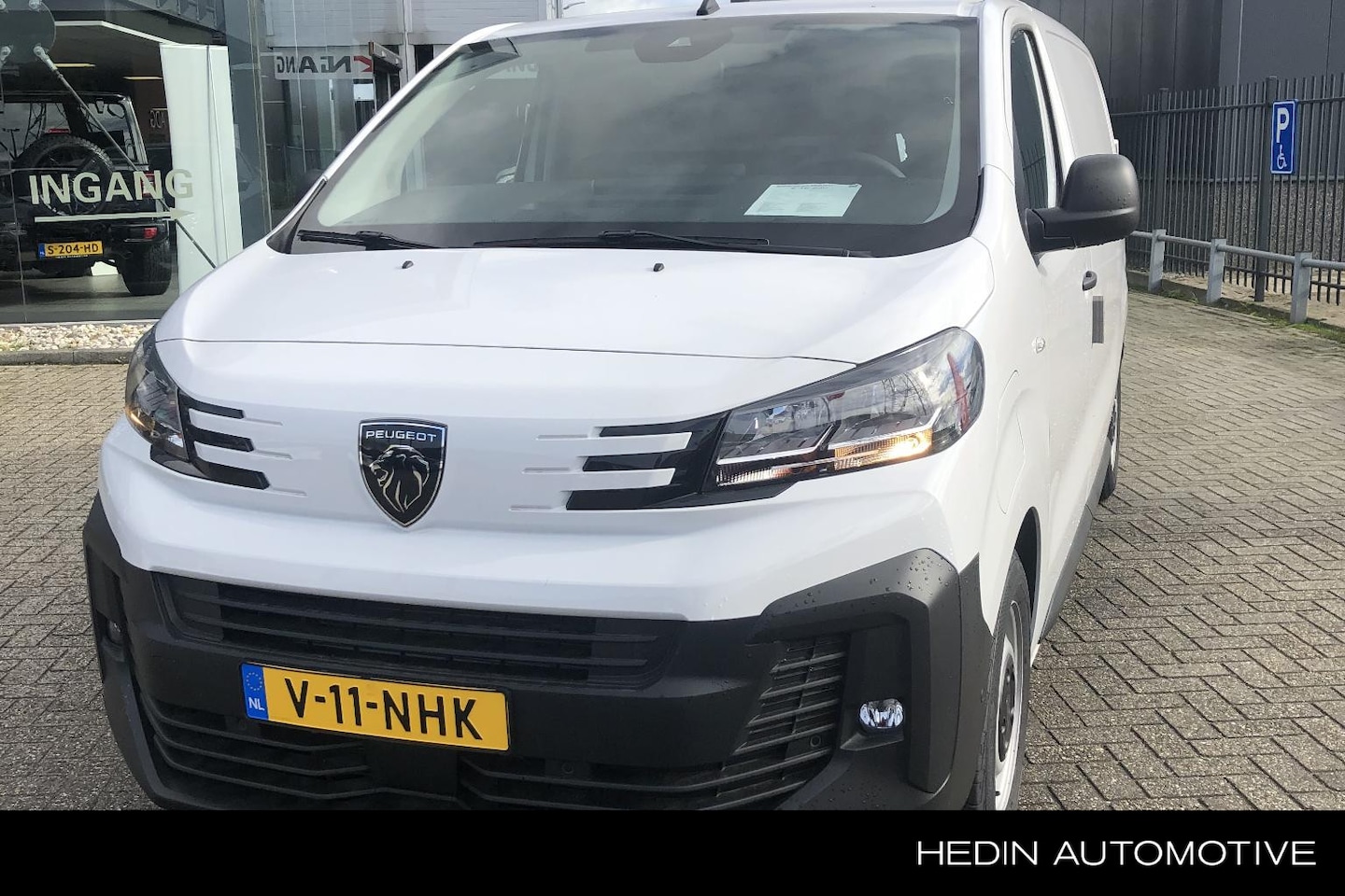 Peugeot e-Expert - EV L2 75 kWh | Reservewiel | Surround NAV Pakket | Comfort Scheidingswand | - AutoWereld.nl