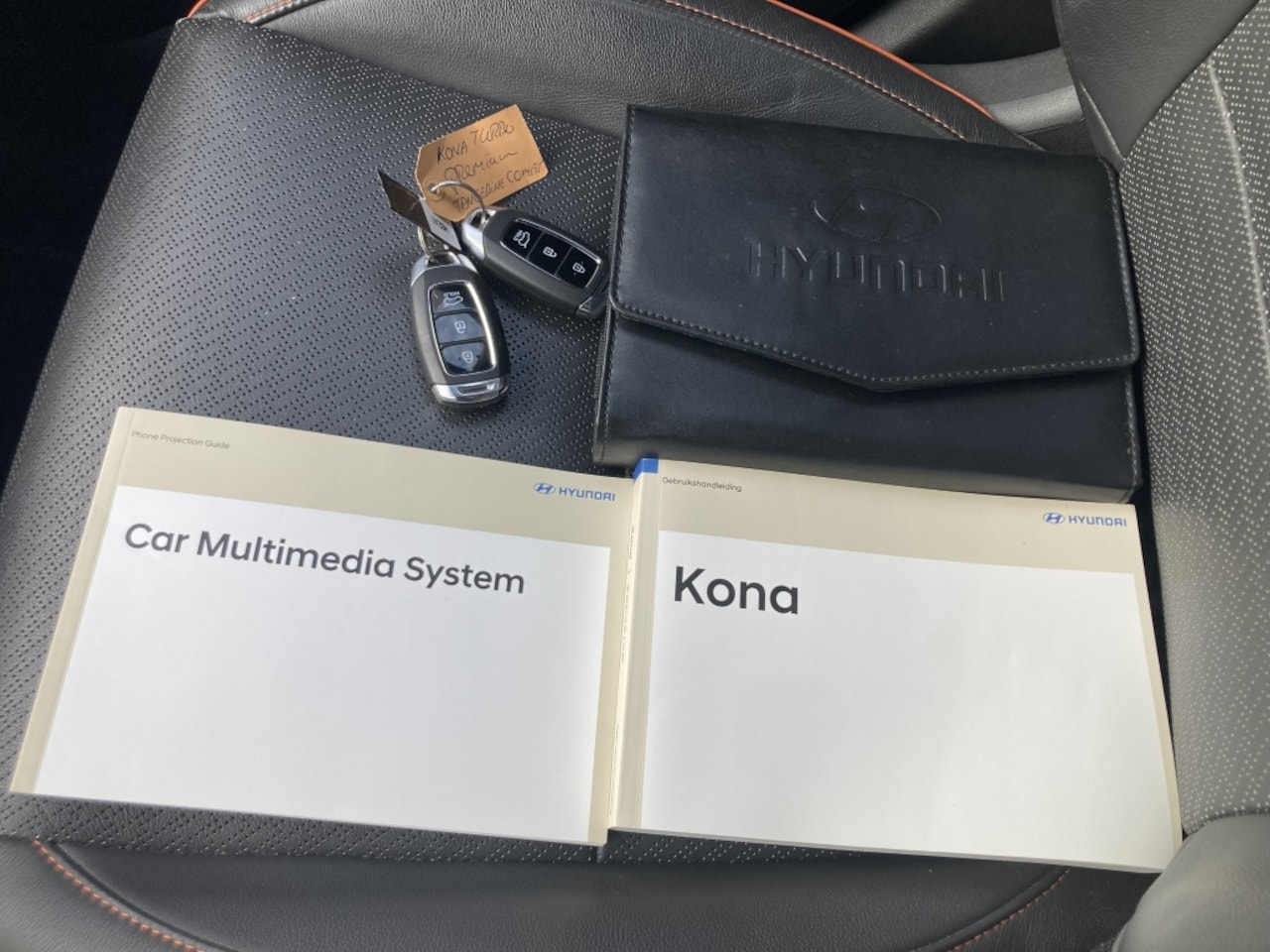 Hyundai Kona - 1.0T Premium 1.0T Premium