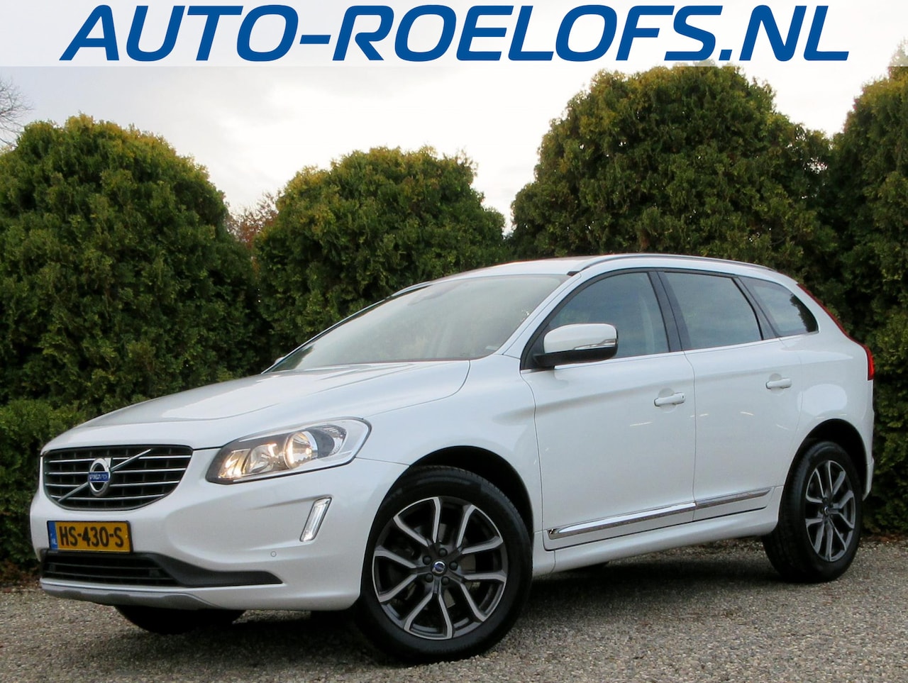 Volvo XC60 - 2.0 T5 FWD Summum Automaat*Leder*Trekhaak* - AutoWereld.nl