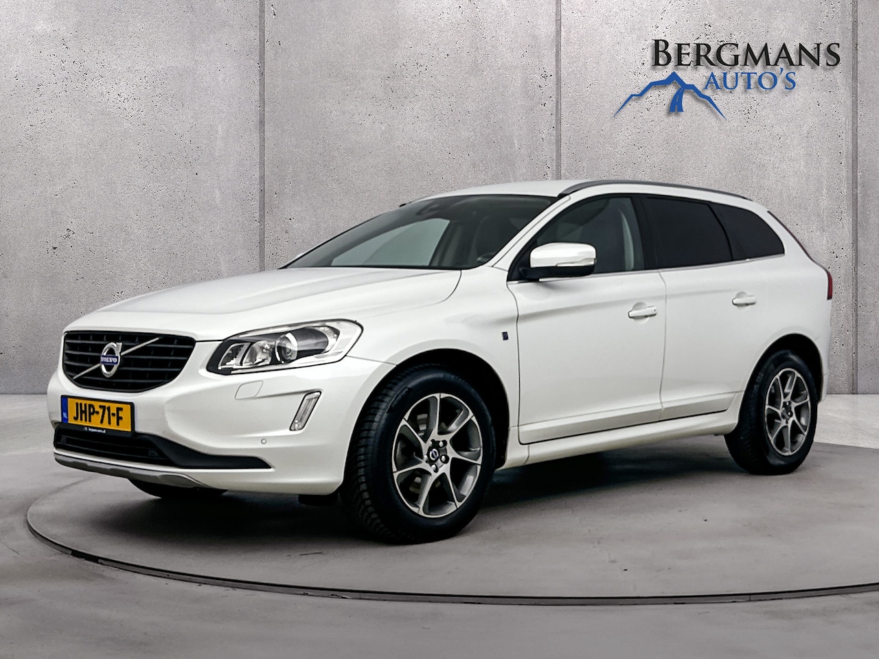 Volvo XC60 - - 2.0 T5 Polar+ // 1E EIGENAAR // LEDER // - AutoWereld.nl