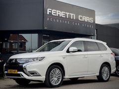 Mitsubishi Outlander - 2.4 PHEV INTENSE+ PANODAK LEDER NAVI CAMERA LED LMV PDC