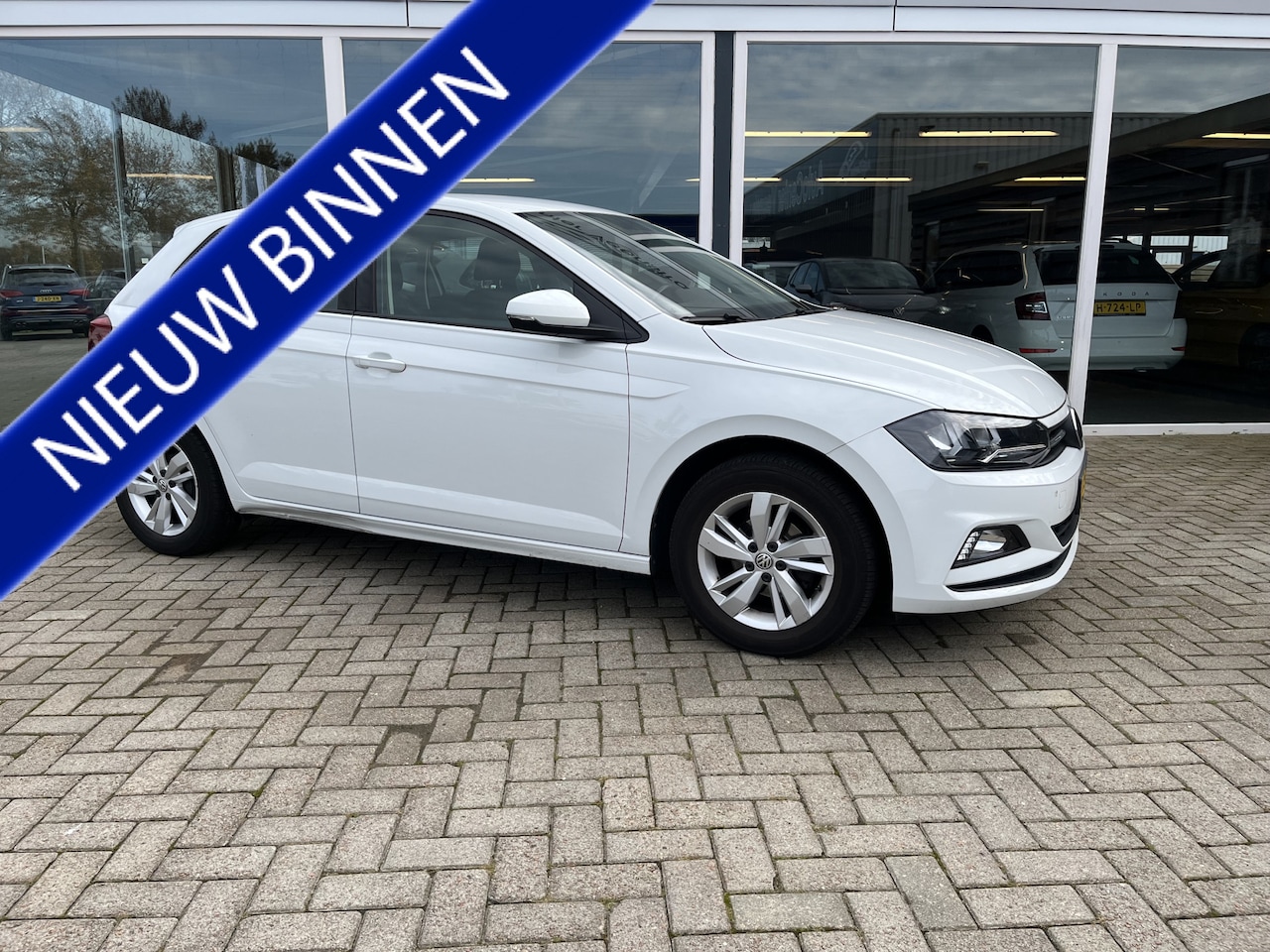 Volkswagen Polo - 1.0 TSI Comfortline Airco / Carplay /Lmv - AutoWereld.nl