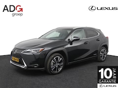 Lexus UX - 250h Preference Line | Dealer Onderhouden | 18 Inch Lichtmetalen velgen | Privacy Glass