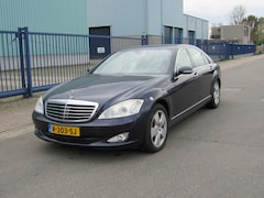 Mercedes-Benz S-klasse - 350 Lang -- lees tekst