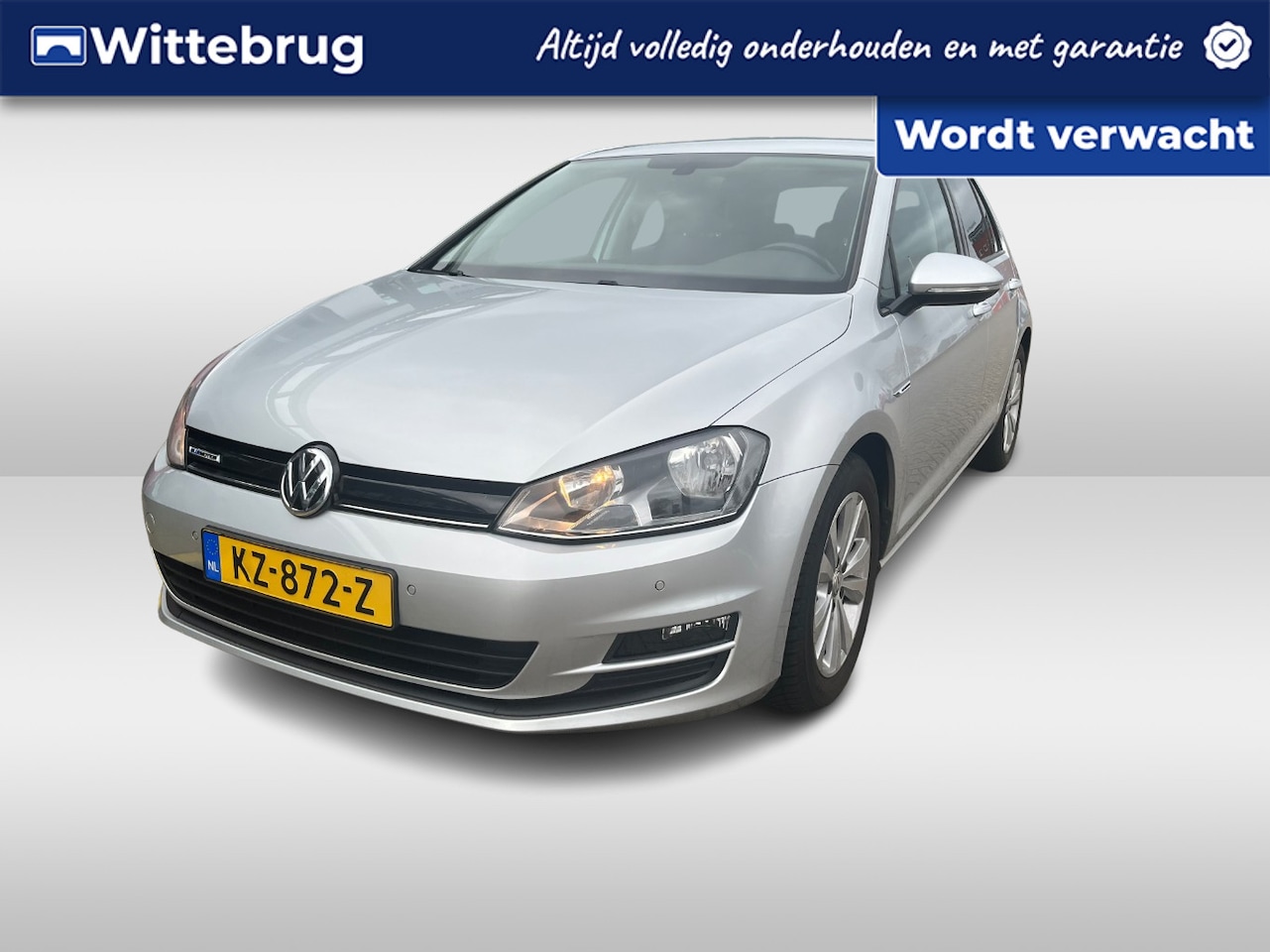 Volkswagen Golf - 1.0 TSI Comfortline / Navigatie / Parkeersensoren V+A / Climate controle / Cruise controle - AutoWereld.nl