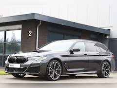 BMW 5-serie Touring - 530i M Sport Laser Pano Comfort 20 inch -VOL