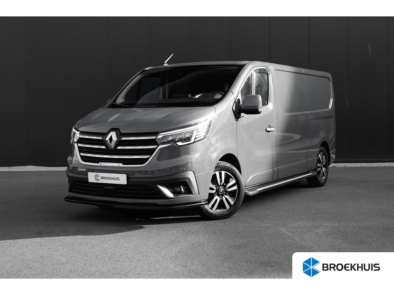 Renault Trafic - 2.0 dCi 150 T30 L2H1 Luxe - AutoWereld.nl