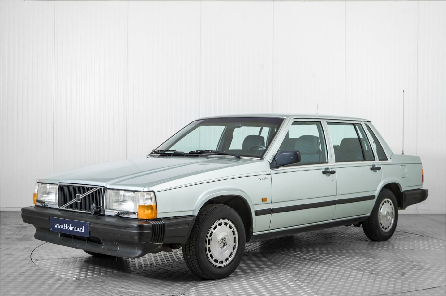 Volvo 740 - 2.3 GL 2.3 GL - AutoWereld.nl